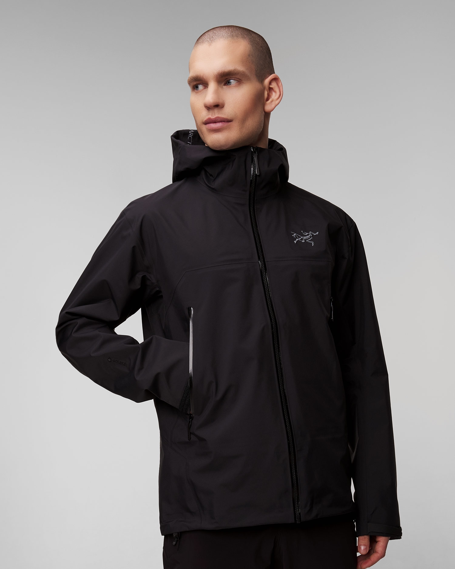 Černá pánská hardshellová bunda Arcteryx Beta Jacket M