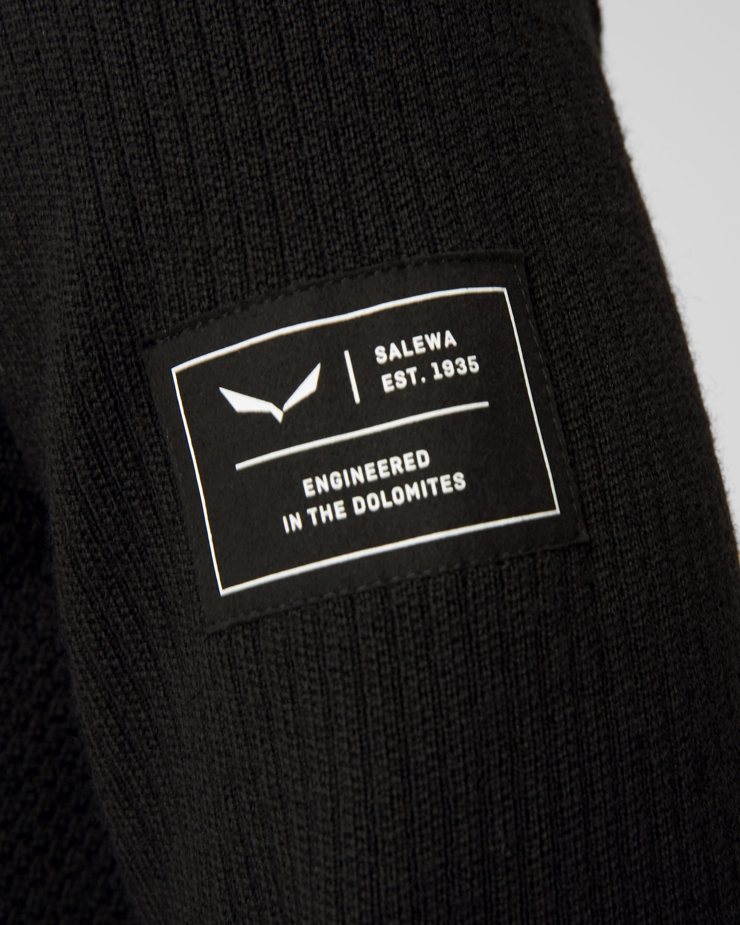 Bunda SALEWA FANES ENG.AM W HYB JACKET