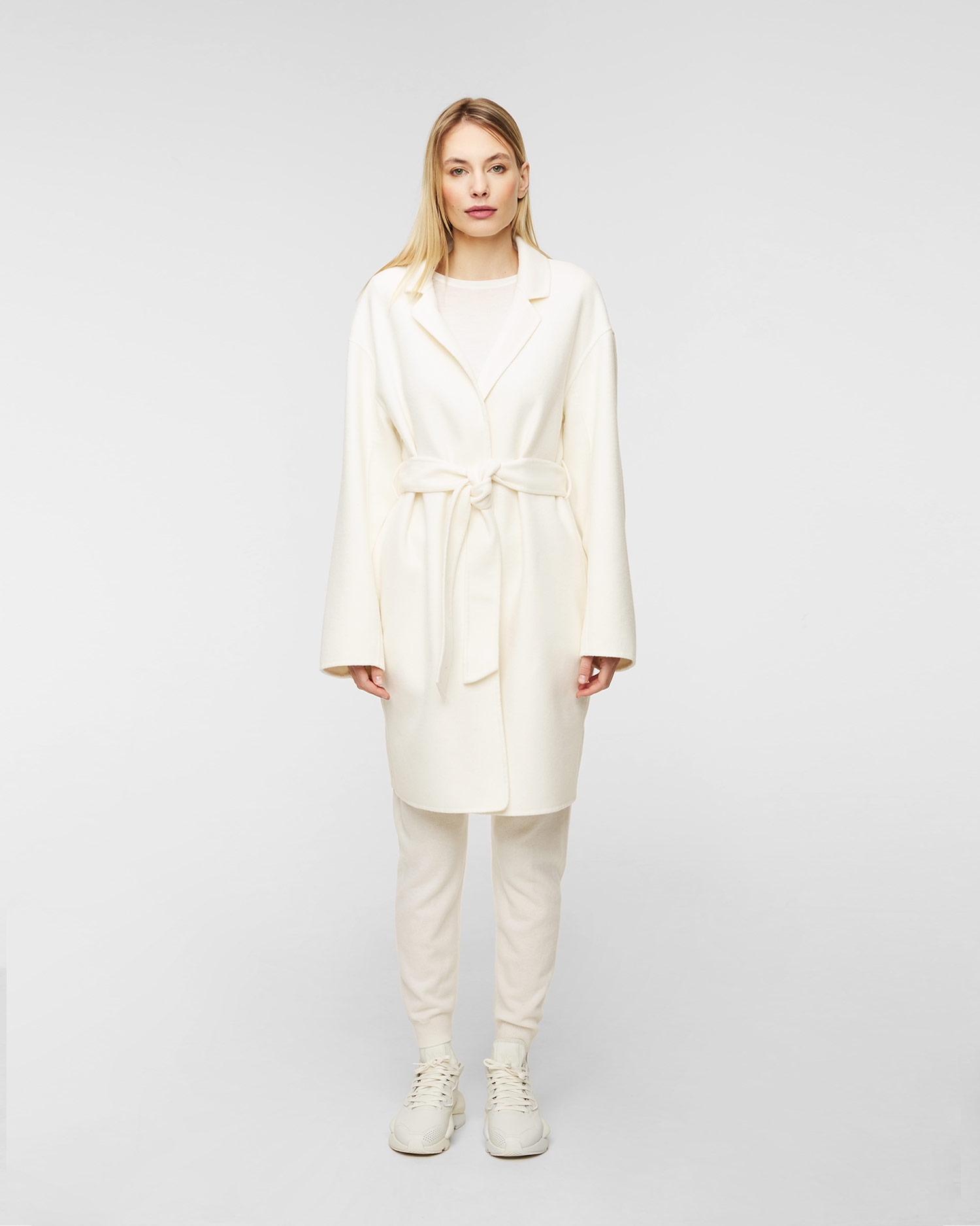 Vlněný kabát Juvia Caro