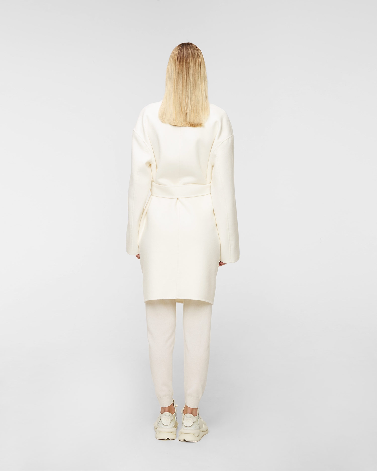 Vlněný kabát Juvia Caro