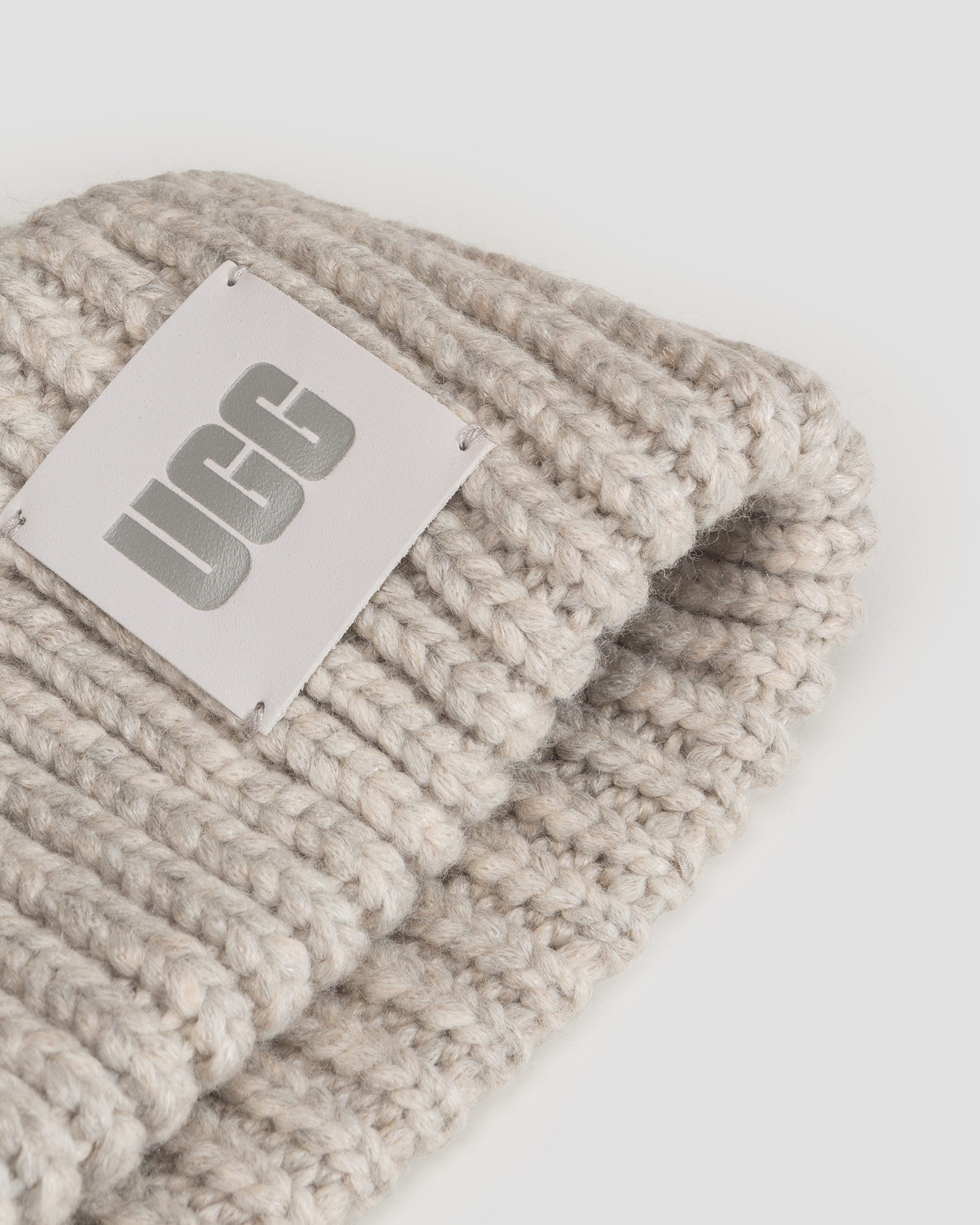 Čepice UGG CHUNKY RIB BEANIE