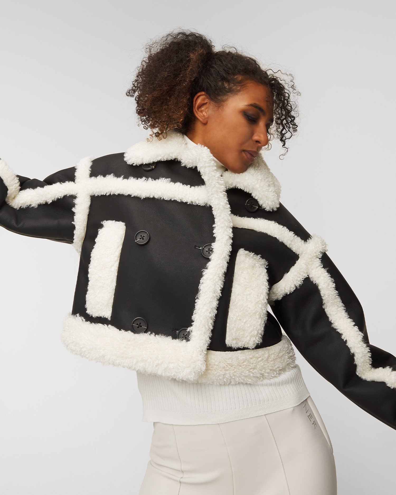 Bunda STAND STUDIO KRISTY