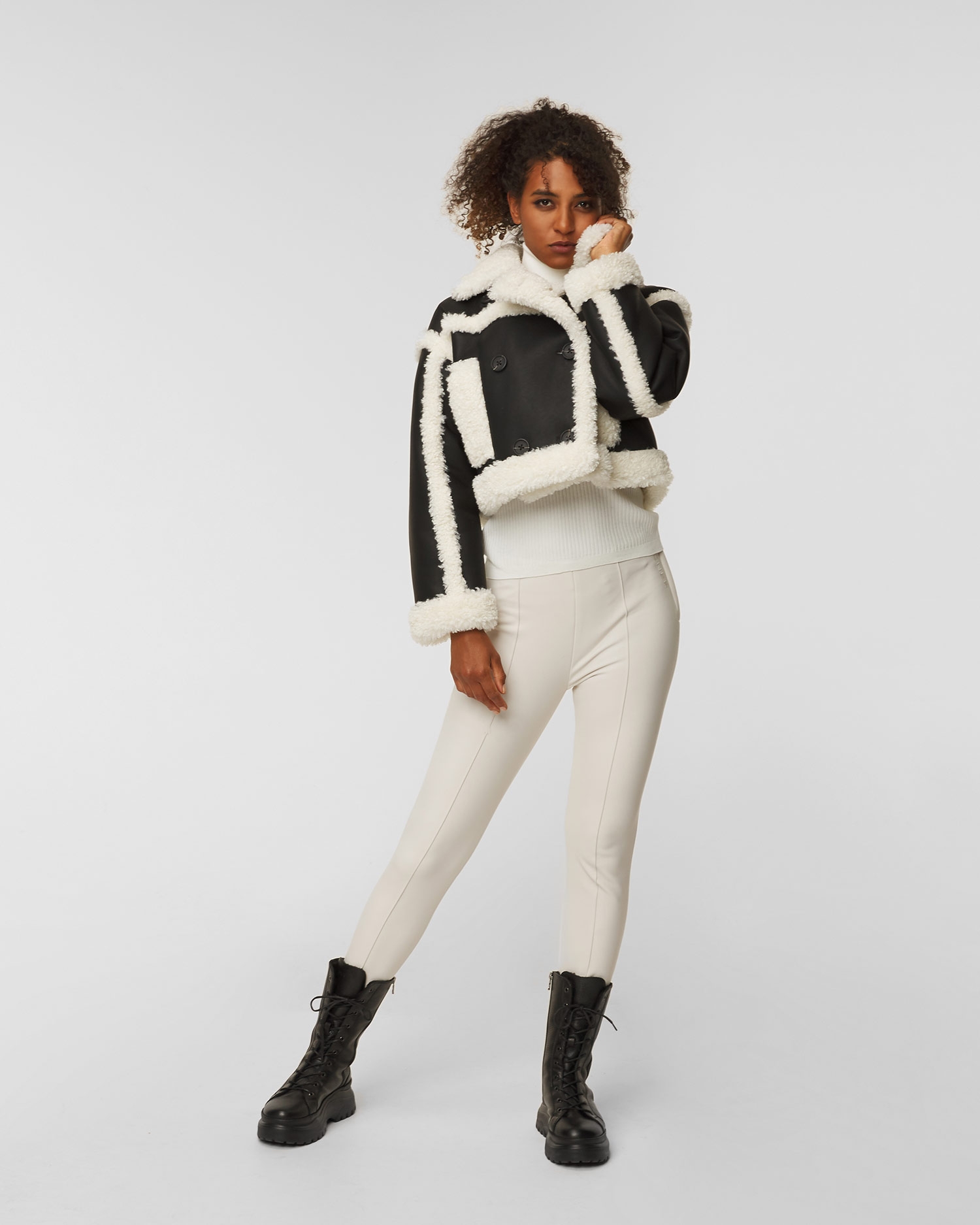 Bunda STAND STUDIO KRISTY