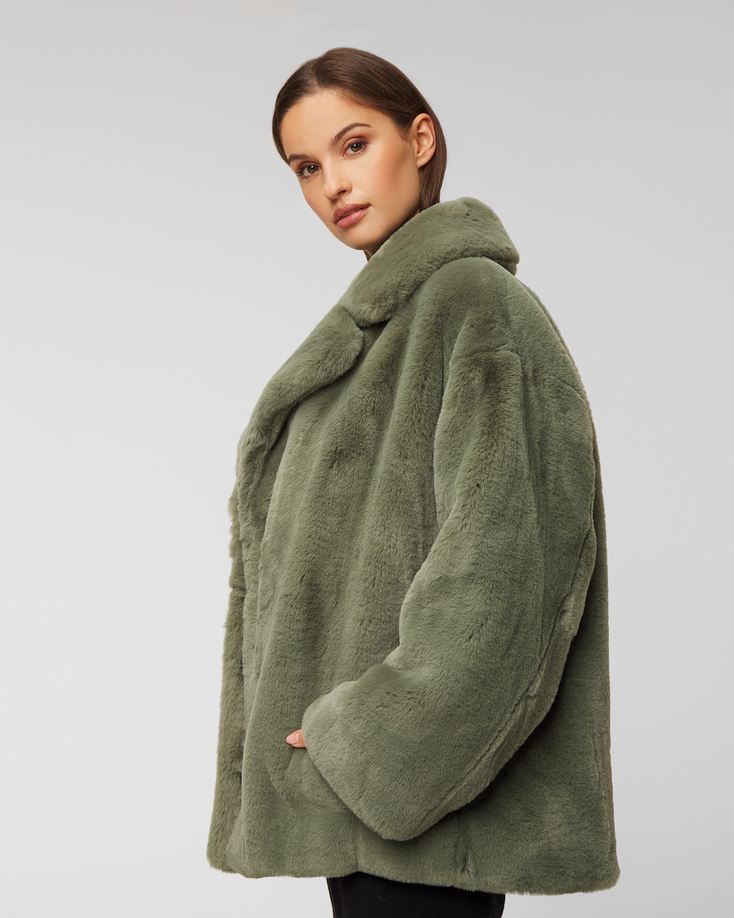 Umělý kožíšek Stand Studio SAVANNAH