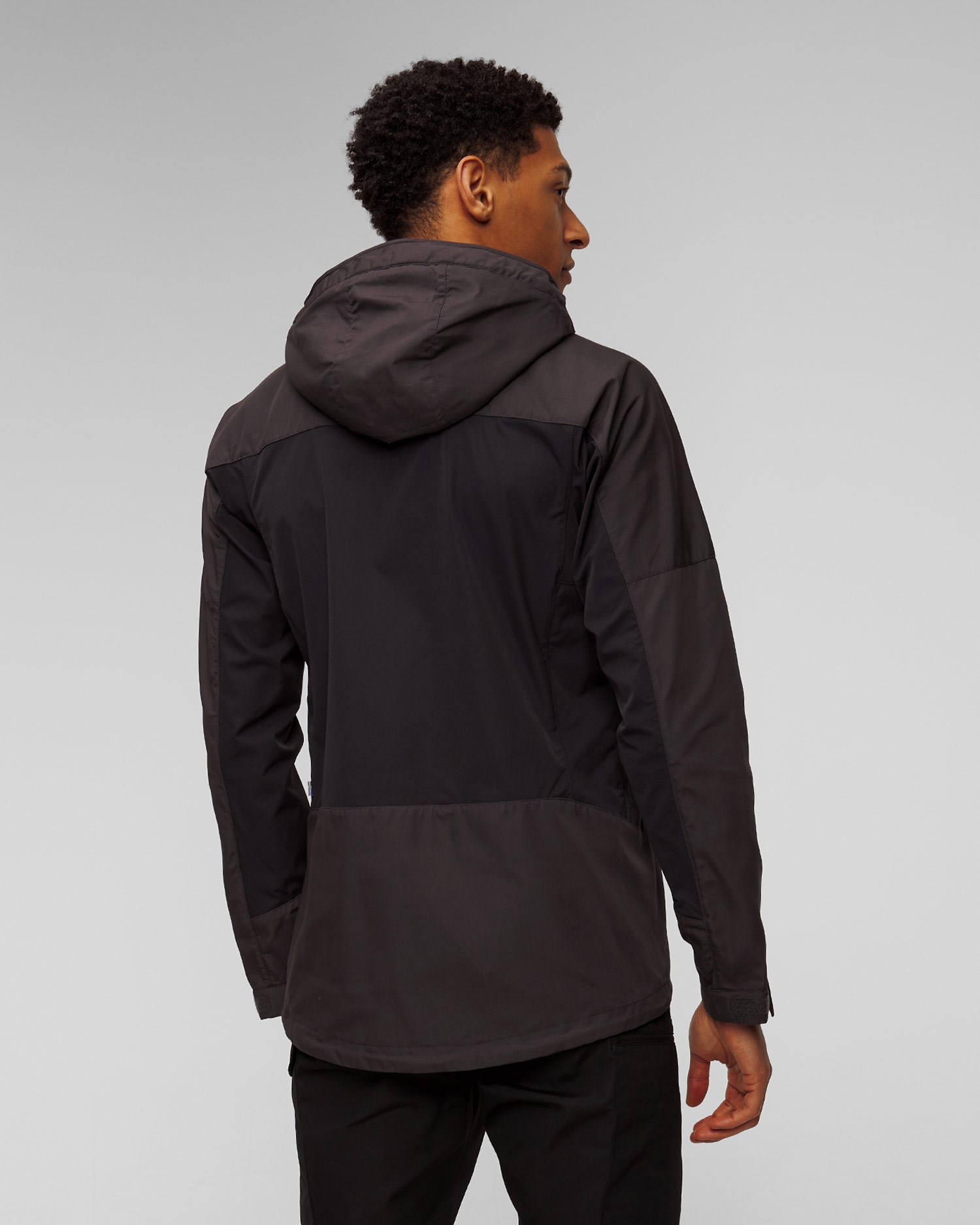 Šedočerná treková pánská bunda Fjallraven Abisko Lite Trekking Jacket M