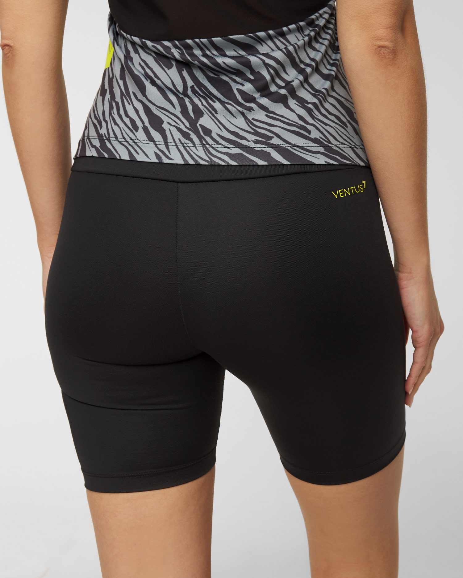 Šortky EA7 EMPORIO ARMANI