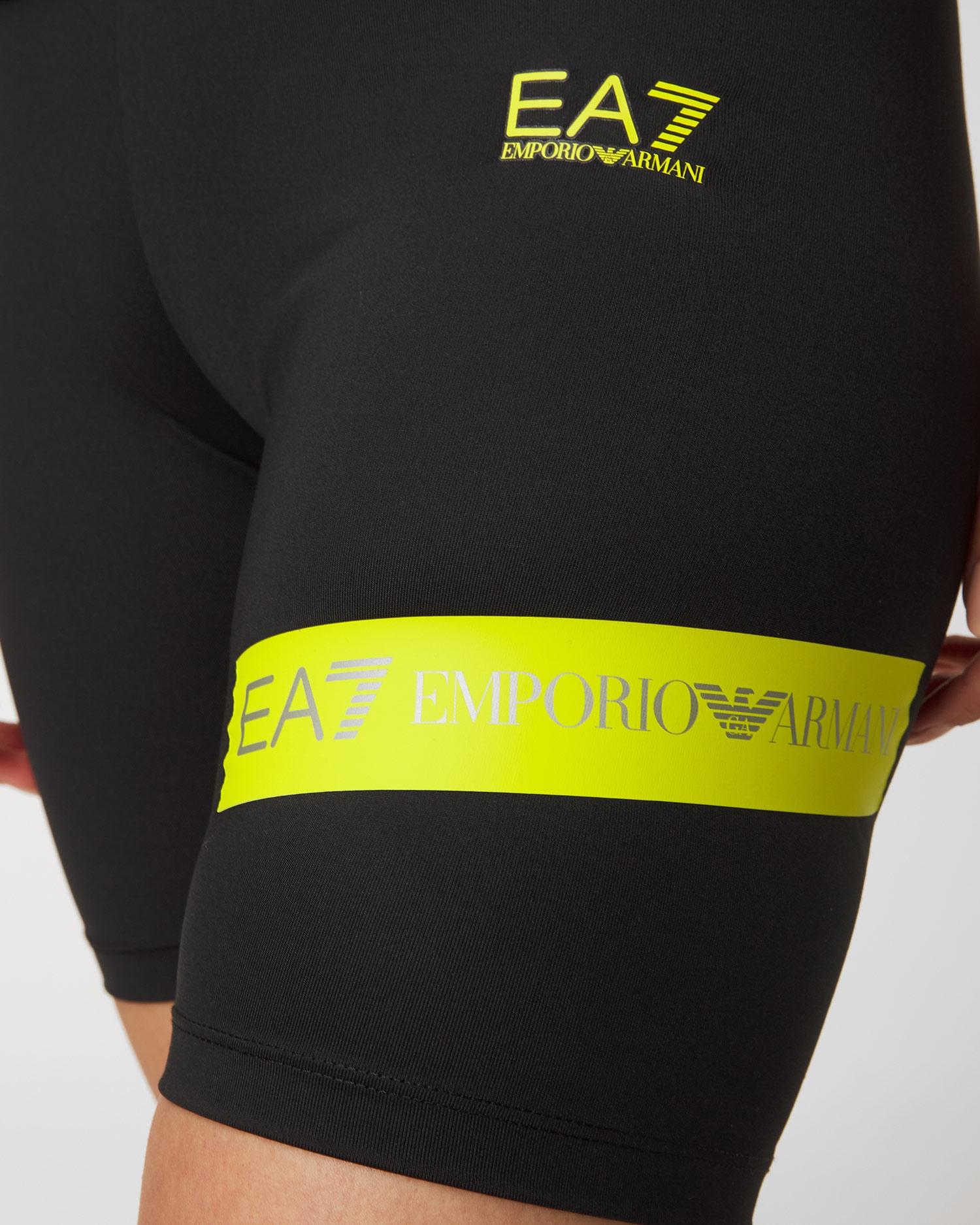 Šortky EA7 EMPORIO ARMANI