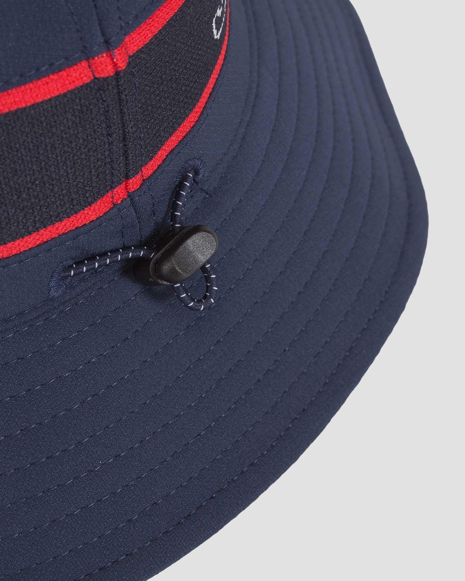 Klobouk J.LINDEBERG DENVER STRIPE BUCKET HAT