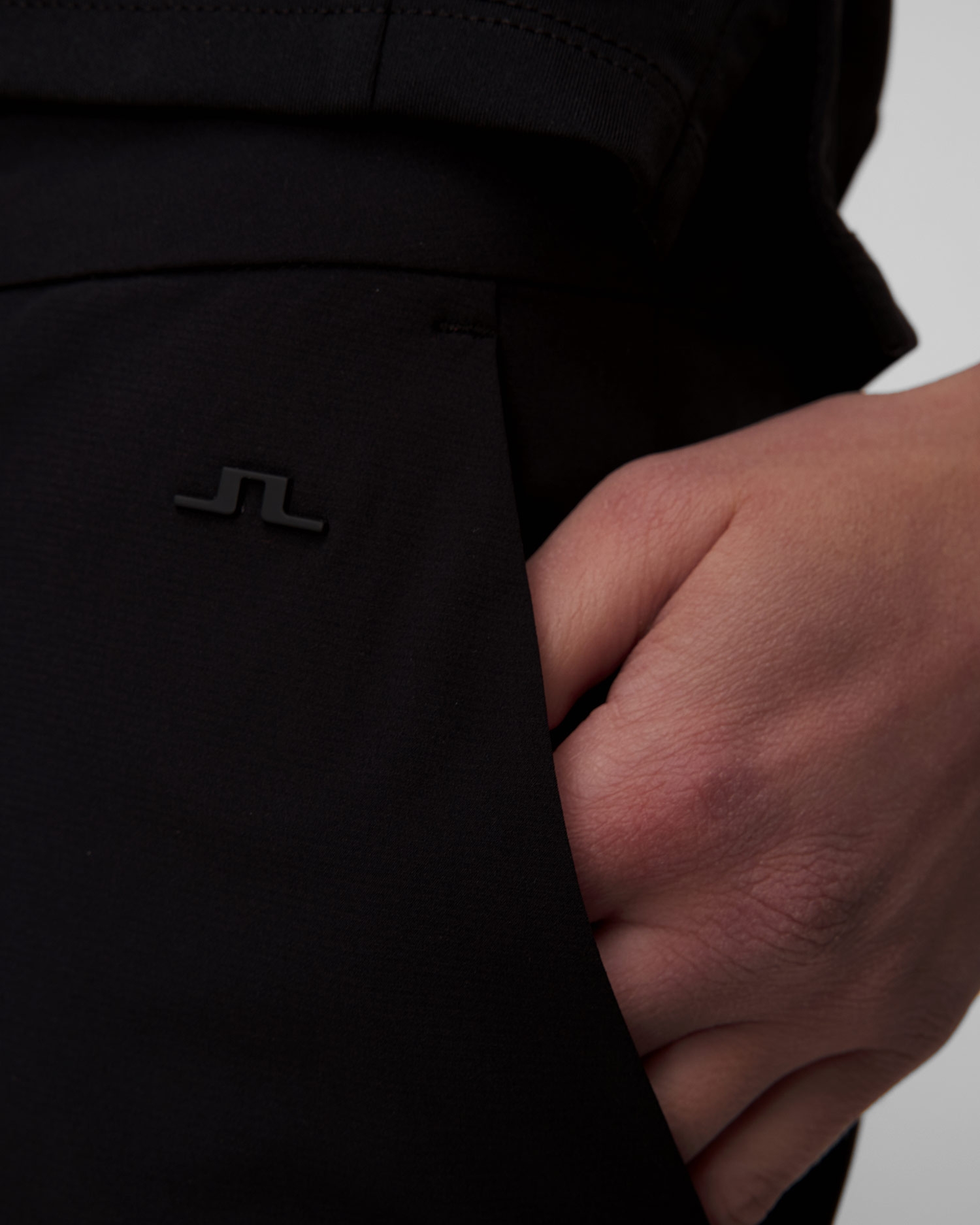 Černé dámské kalhoty J.Lindeberg Elena Jogger Pant