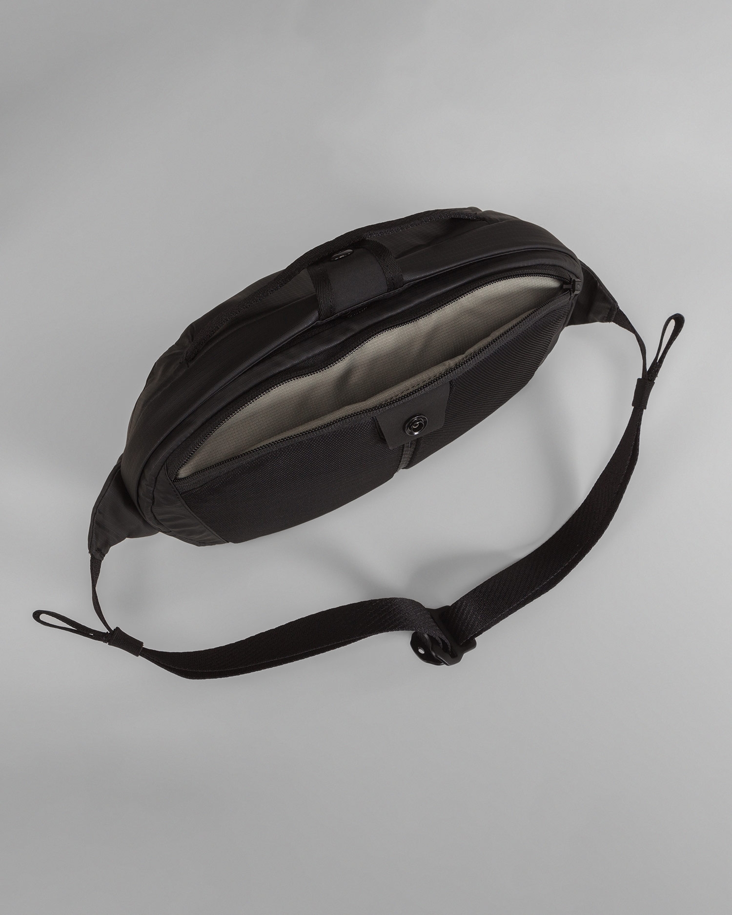 Ledvinka Thule Tact 5 L