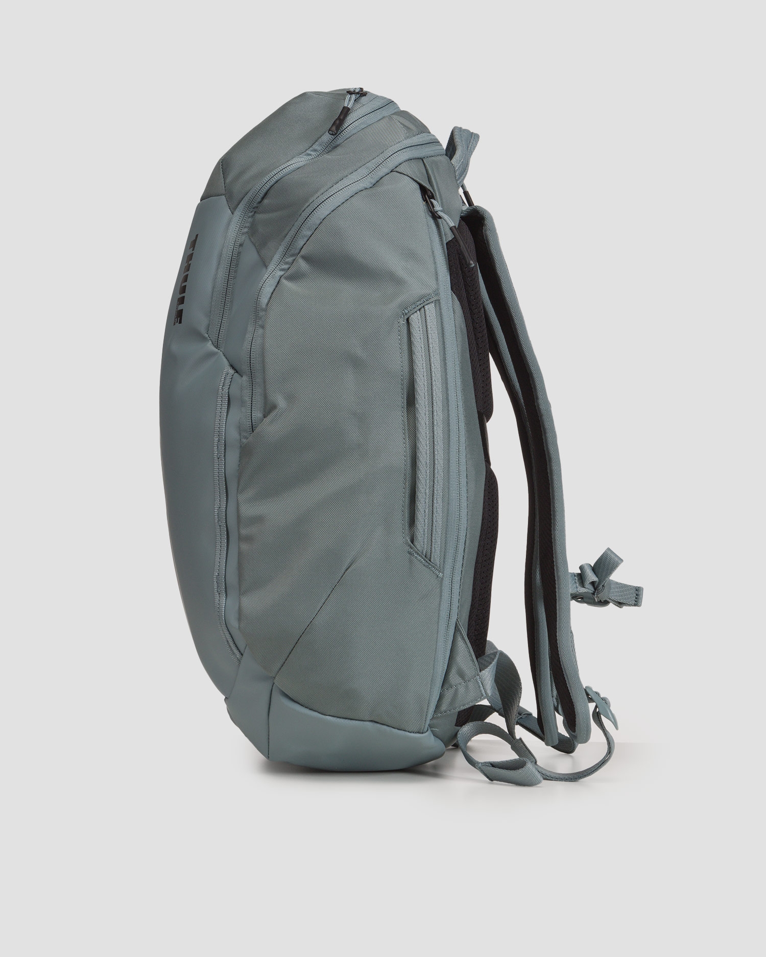 Šedý batoh Thule Chasm Laptop Backpack 26L