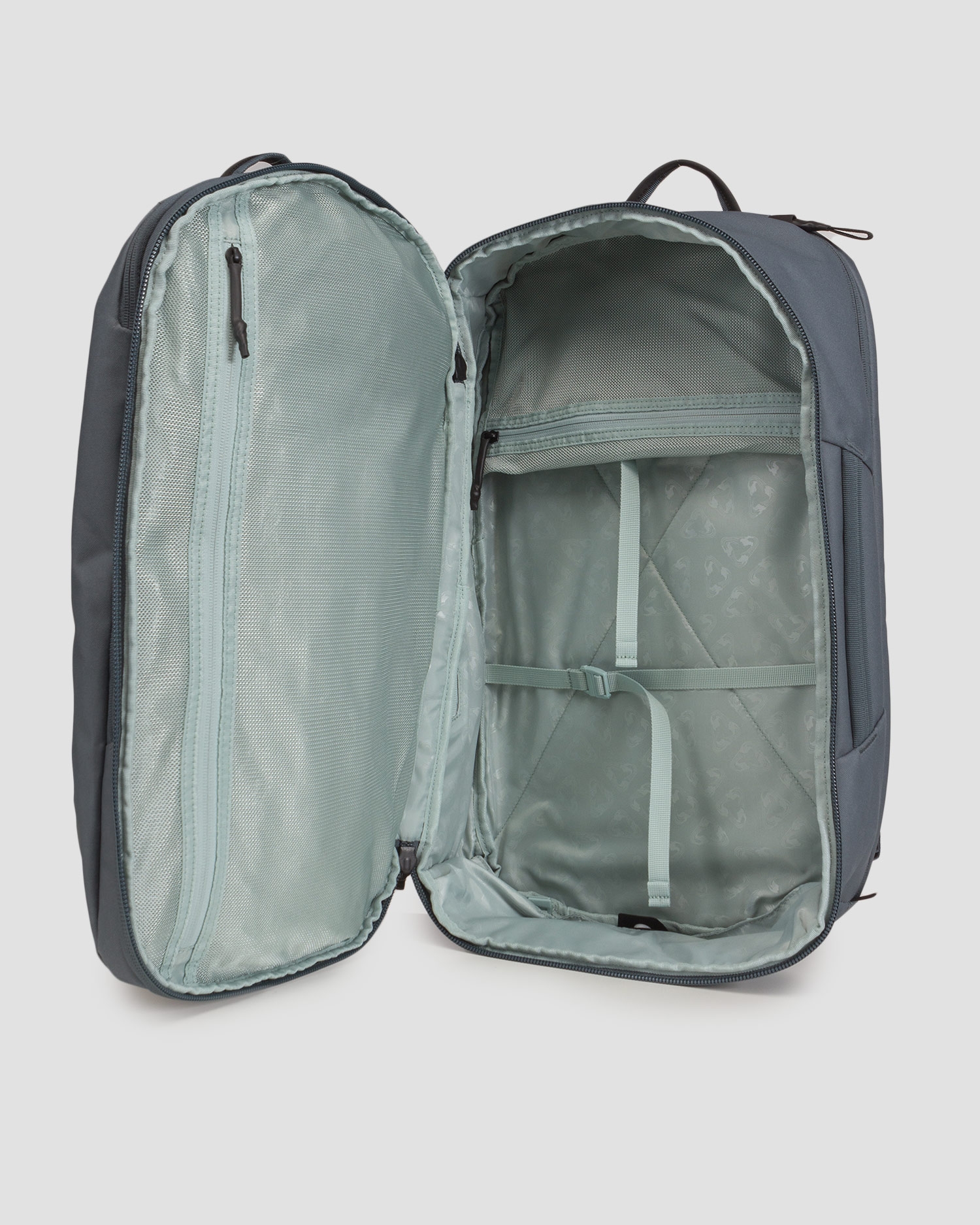 Šedý batoh Thule Aion Travel Backpack 40L