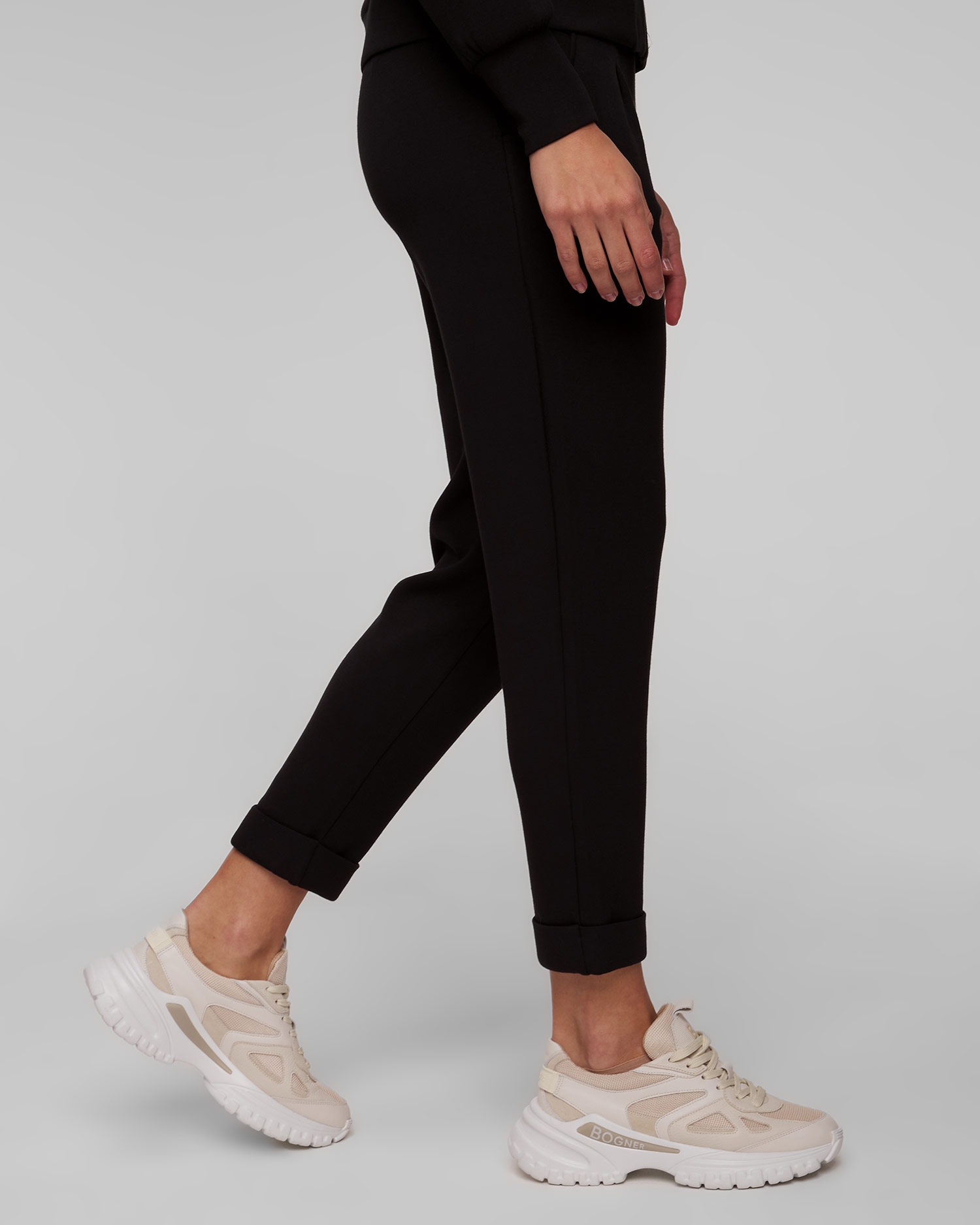 Dámské černé kalhoty Varley The Rolled Cuff Pant 25