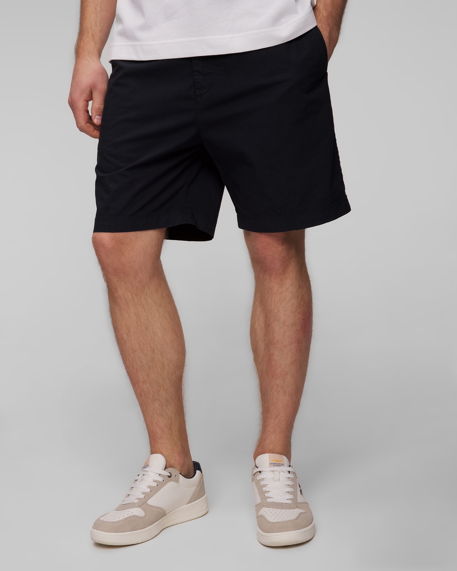 Tmavě modré pánské šortky Hugo Boss Kenosh