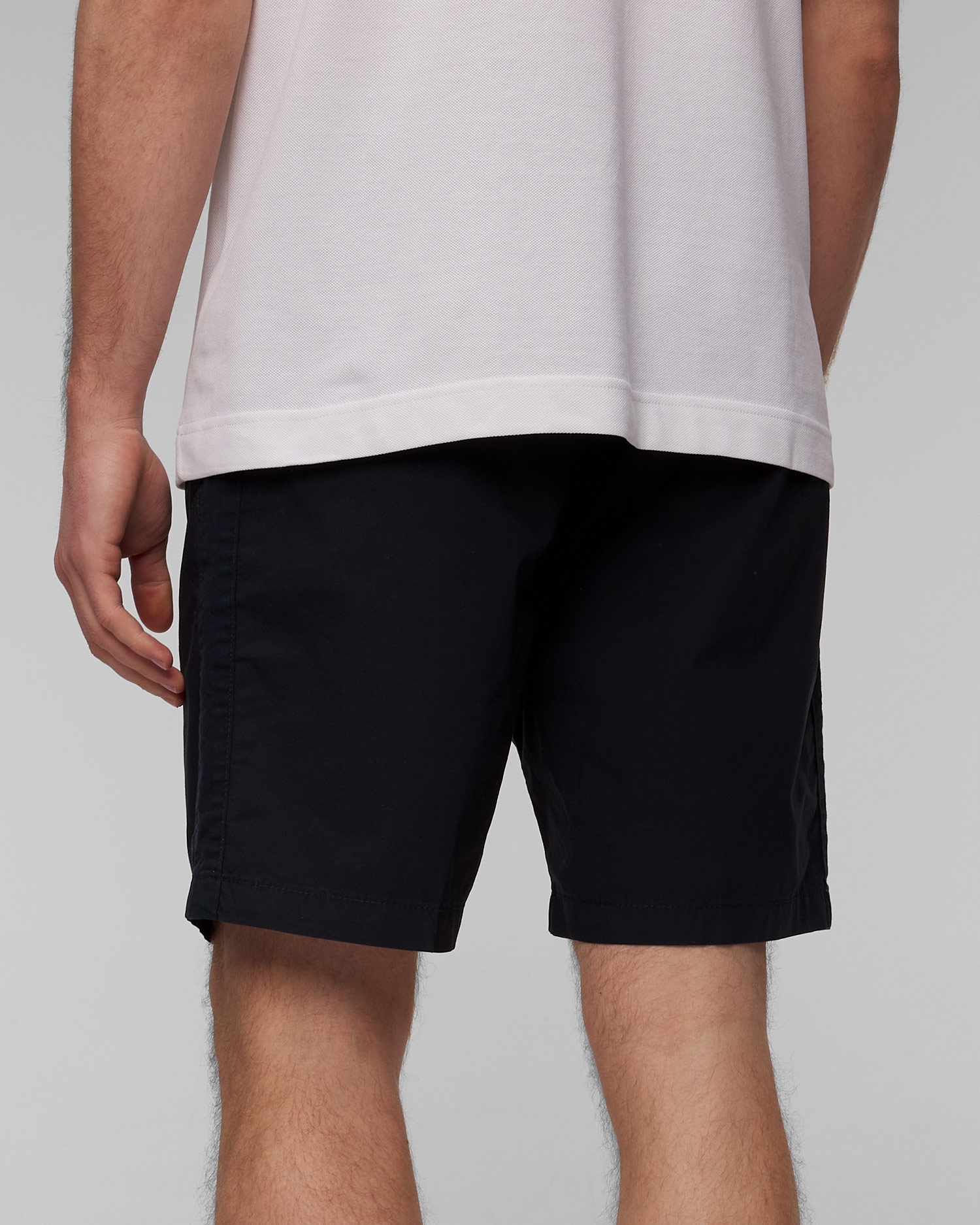 Tmavě modré pánské šortky Hugo Boss Kenosh