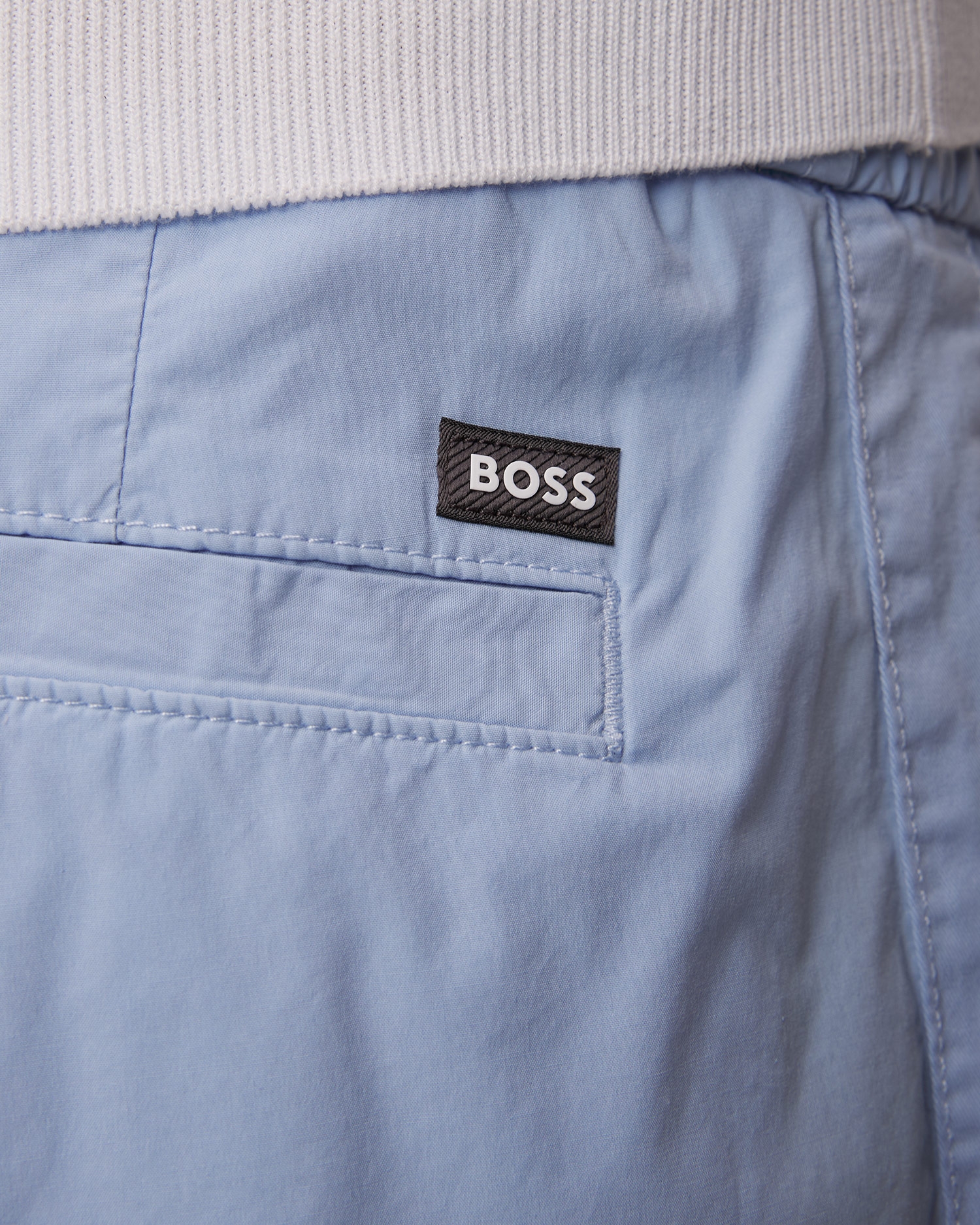 Světle modré pánské šortky Hugo Boss Kenosh