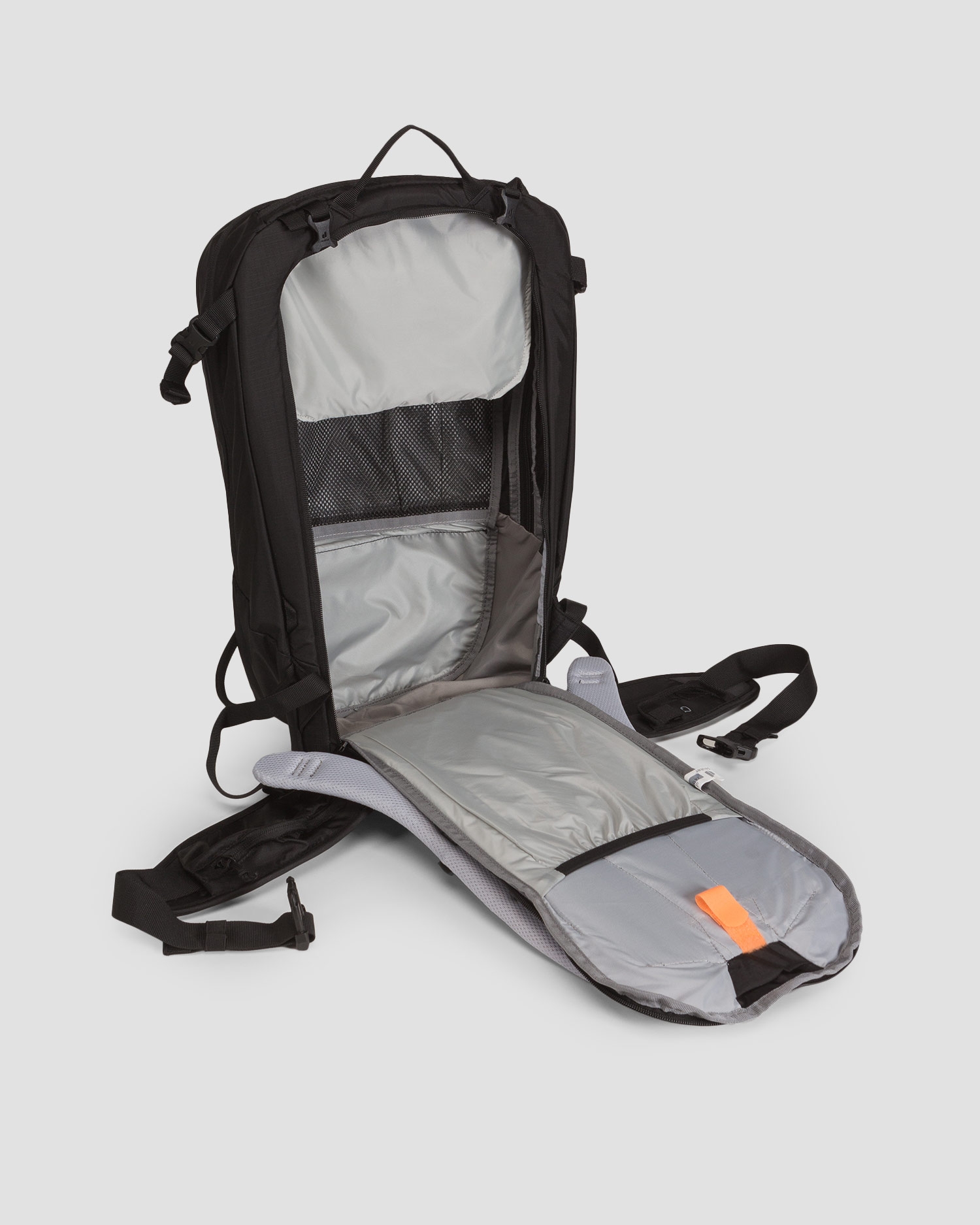 Černý dámský lyžařský batoh Deuter Freerider 28 SL