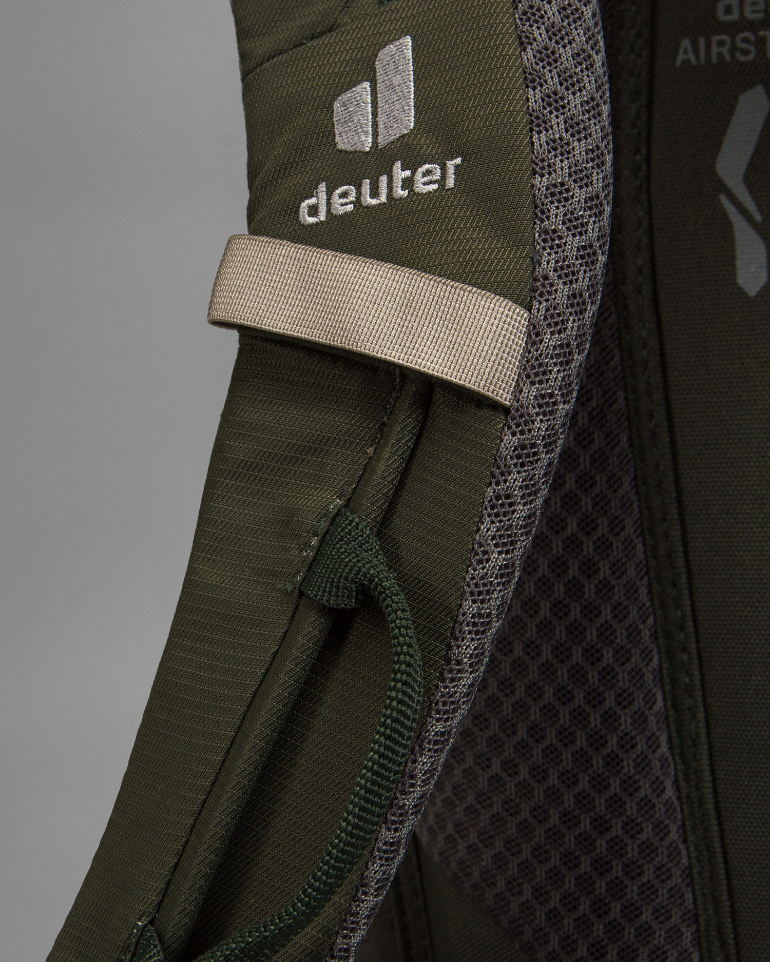 Batoh Deuter Trail 18