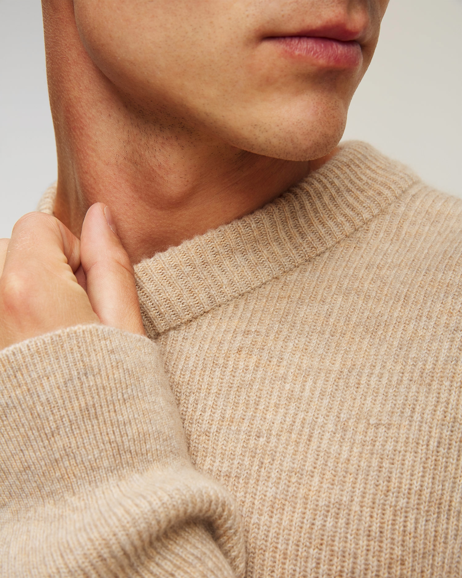 Pánský kašmírový svetr Johnstons of Elgin