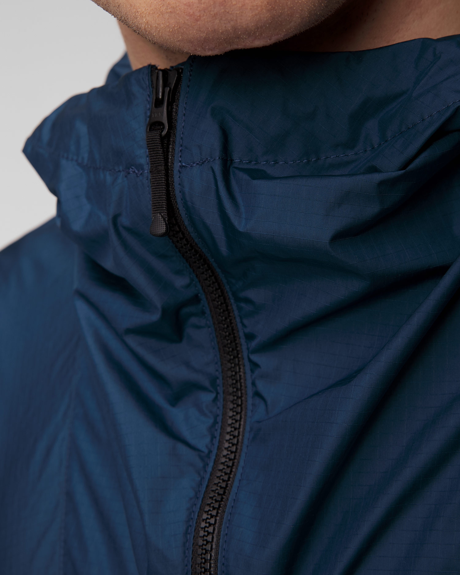 Tmavě modrá pánská bunda Goldwin Rip-stop Light Jacket