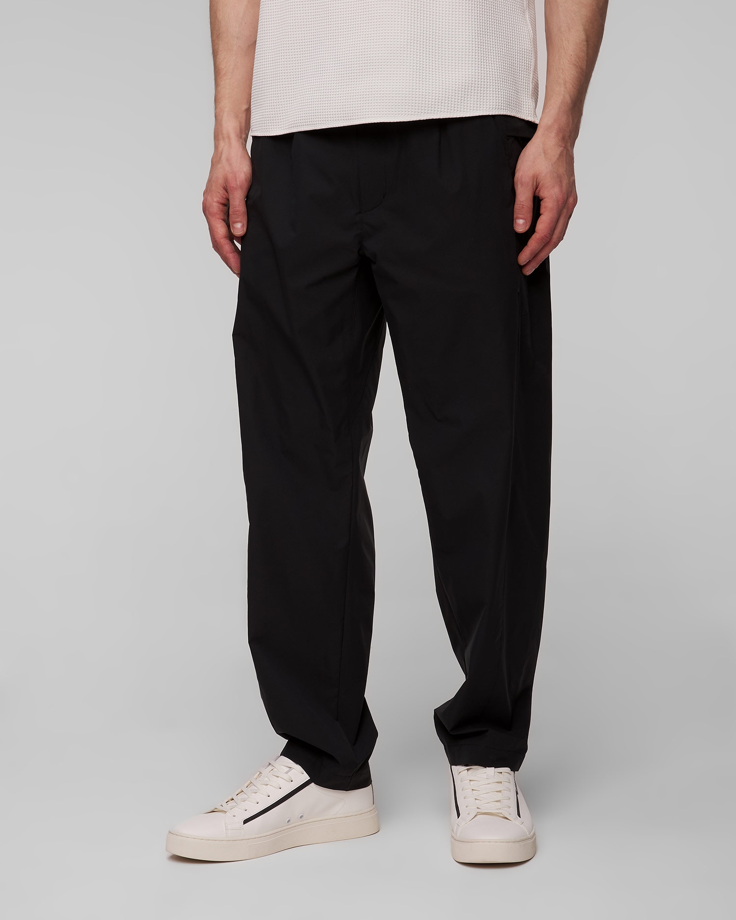 Černé pánské kalhoty Goldwin All Direction Stretch Tapered Pants