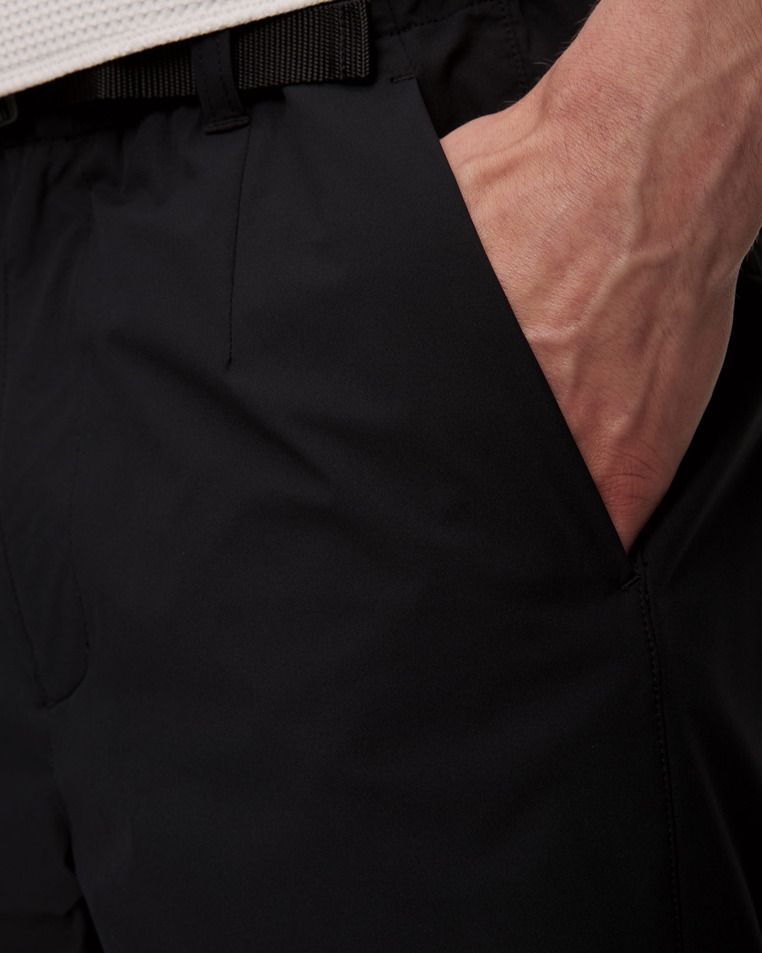 Černé pánské kalhoty Goldwin All Direction Stretch Tapered Pants